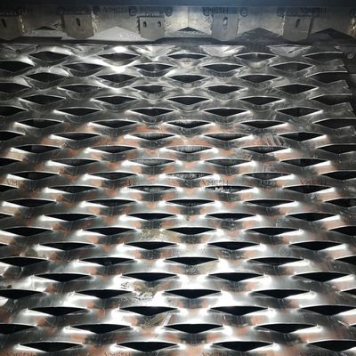 ผนัง Mesh โลหะขยาย PVDF อลูมิเนียมสําหรับตกแต่งอาคาร