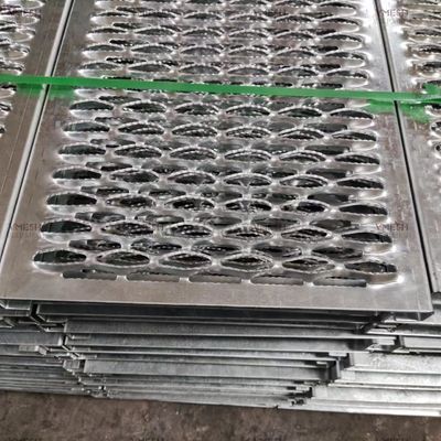 โรงงานที่กําหนดเอง serrated หุบเพชรโลหะ Walkway Grating