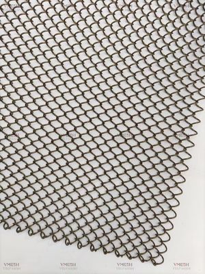 สร้างสถาปัตยกรรม Crimped Woven Wire Mesh เครื่องประดับโลหะ Chain Mesh ผ้าม่านสับสนธิ Mesh Coil Drapery