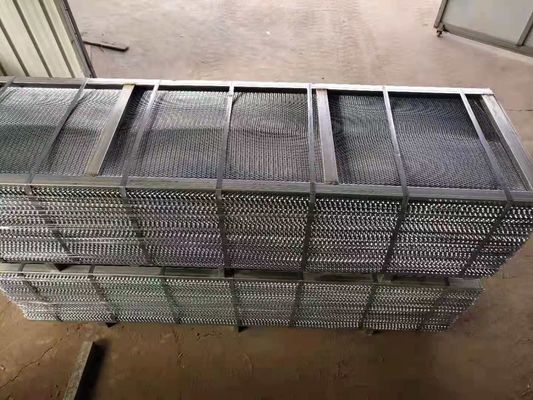 ตะแกรงลวดปูนฉาบ ASTM A653 ขนาด 27*96 นิ้ว โครงเหล็กขยายแบบมีร่องระบาย