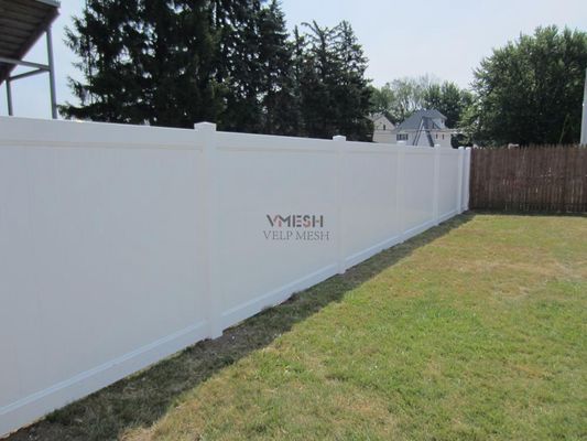 6 ฟุต*8 ฟุตสแควร์ โพส ราคาถูก Vinyl Fencing สําหรับสวนหลังบ้าน