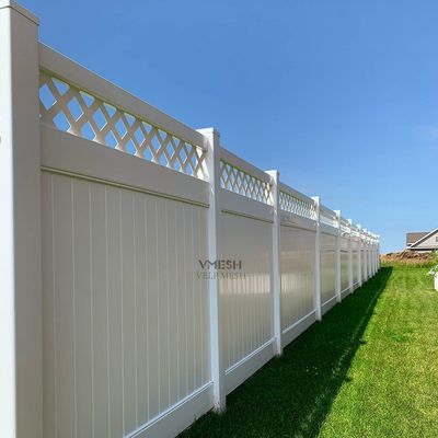 6Ft สวนกลางแจ้งรั้วความเป็นส่วนตัว PVC Vinyl Lattice สีขาวราคาถูก