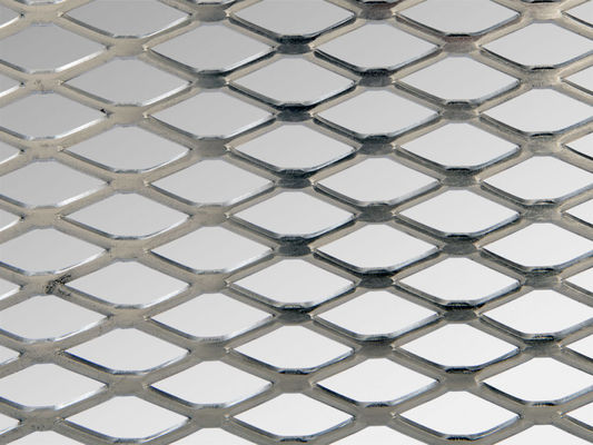 9 Gauge Flat Expanded Steel Mesh Sheet สําหรับการก่อสร้างอาคาร
