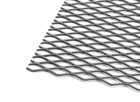4 มม 5 มม เหล็กคาร์บอนขยายโลหะ Mesh เหล็กแผ่น Netting สําหรับพื้นที่เดิน