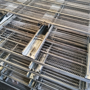 น้ําหนักเบา กระปุก Rib Lath ซีเมนต์หลั่งโครงสร้างการหม้อ