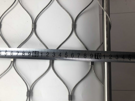 ตาข่ายเชือกลวดสแตนเลสป้องกันการโจรกรรมแบบยืดหยุ่น พร้อมการรับประกัน 10 ปี และวัสดุ 304/316 เพื่อการปกป้องกระเป๋าอย่างปลอดภัย