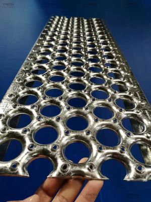 จุ่มร้อนกัลวาไนซ์ 5 รู ช่องกลม แข็งแรง O Grip Grating กว้าง 300 มม