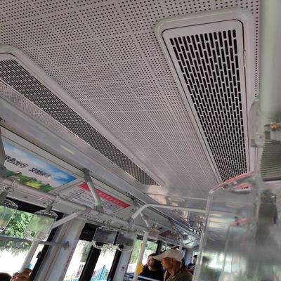 สแตนเลสสีขาว 14awg ผนังโลหะ perforated แบบรูสล็อต
