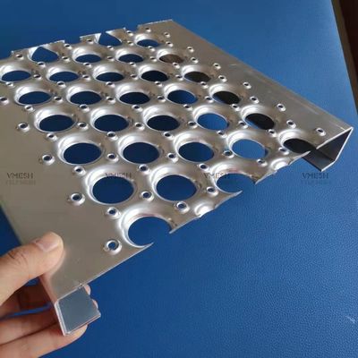 อลูมิเนียมรูกลม Perf O Grip ความปลอดภัย Grating สําหรับพื้นที่เดิน