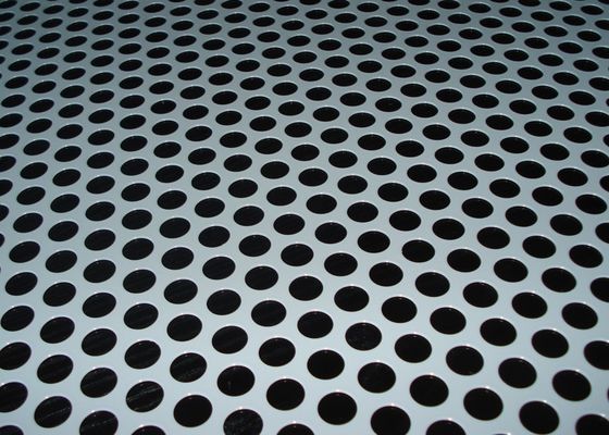 SS201 SS304 สแตนเลส 4x8 แผ่นโลหะเจาะรู 2mm Round Hole