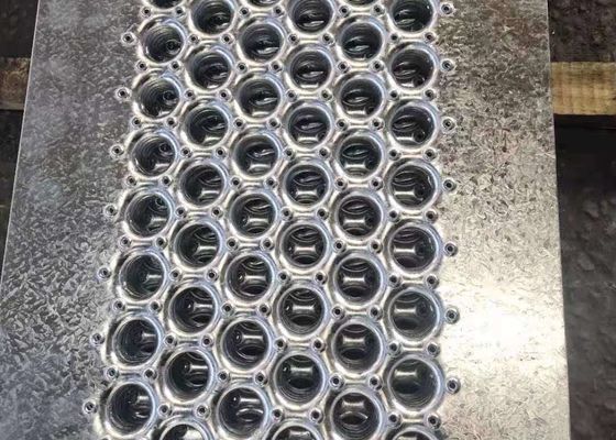 อลูมิเนียม Anti Slip โซลาร์ หลังคาทางเดิน Grating 3.0 มิลลิเมตร 3.5 มิลลิเมตร